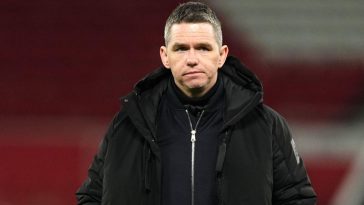 Marc Skinner during his time as Manchester United women's head coach